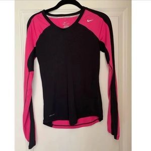 Nike Dri-Fit Long Sleeve Shirt XS